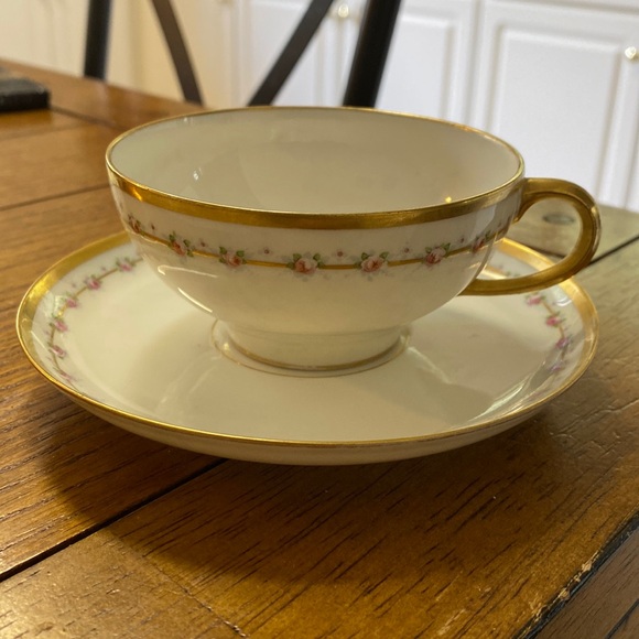 COPY - WmGuerin & Co Limoges France Cup and Saucer - Picture 3 of 5